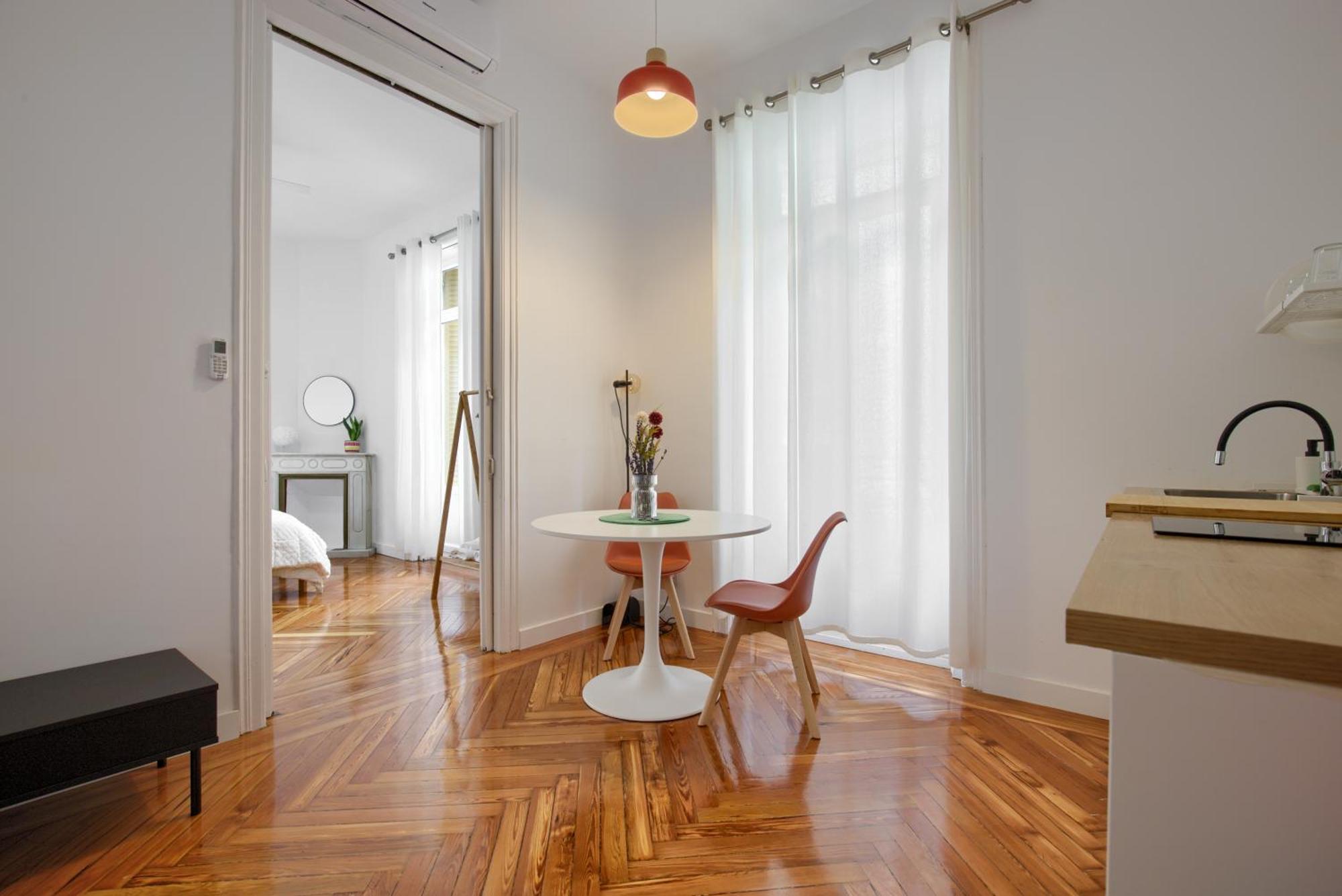 Apartamento Mezzanine Orange Madrid Habitación foto