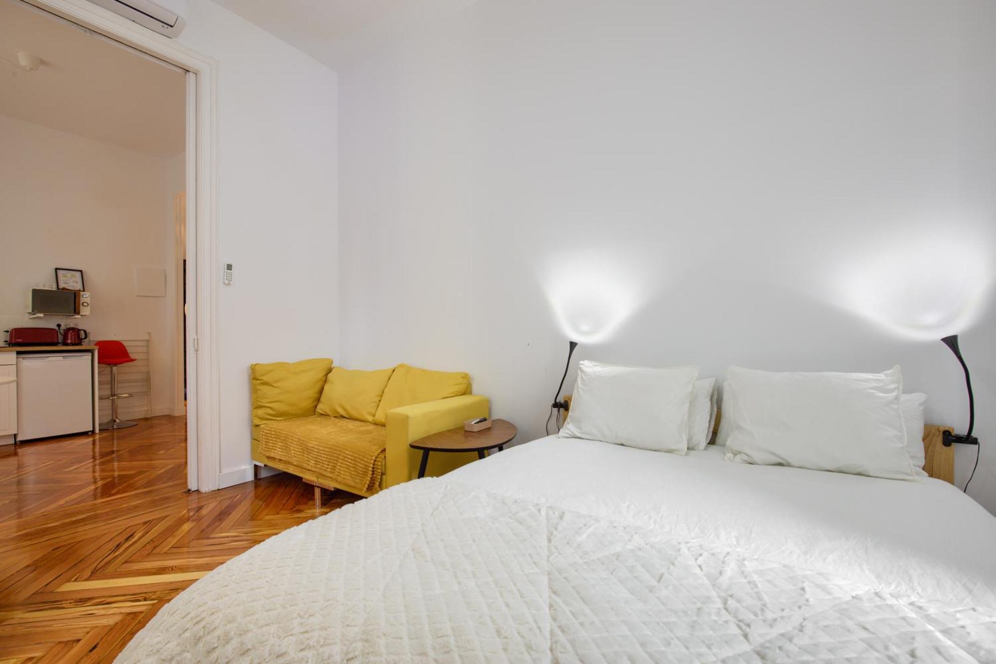 Apartamento Mezzanine Orange Madrid Habitación foto